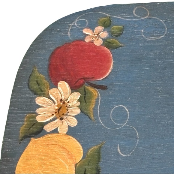 Rare Vtg Signed RUTH Blue With Floral Fruit Wood Top Basket Handles Strawberries - Picture 4 of 15